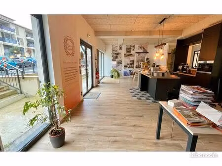 local commercial 114 m² le beausset