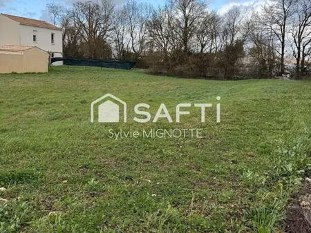 vente terrain 1000 m² surgères (17700)