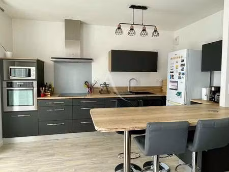 location appartement 3 pièces à angers capucins verneau (49000) : à louer 3 pièces / 68m² 