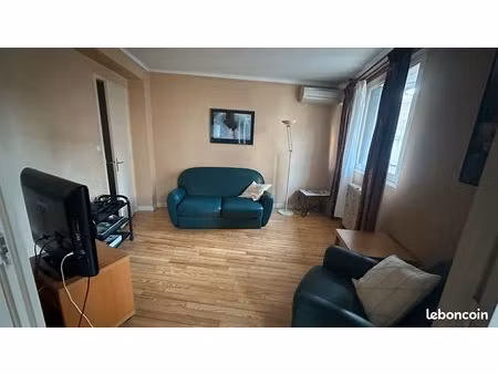 vaste t5 lumineux hypercentre (wilson/jean jaurès)