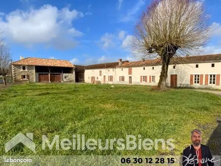 maison 7 pièces 250 m²