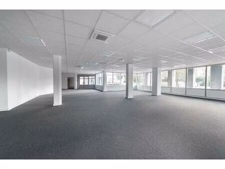 location bureau villepinte 93420