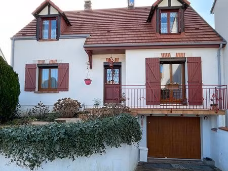 maison 7 pièces 129 m²