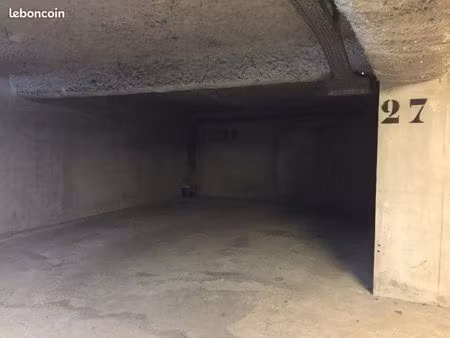 location place de parking le perreux sur marne