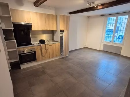 faux f3 + cour intérieure