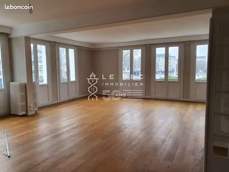 appartement 6 pièces 176 m²
