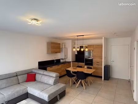 à louer – t2 meublé 45 m² – centre-ville de saint-laurent-de-mure