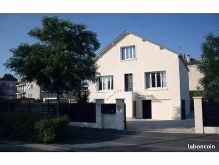 t2 saint cyr sur loire