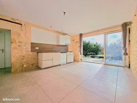 ? t2 rdc 40m² rénové terrasse & jardin