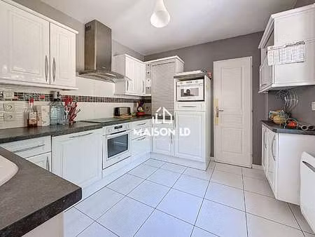 vente maison à lisieux (14100) : à vendre / 112m² lisieux