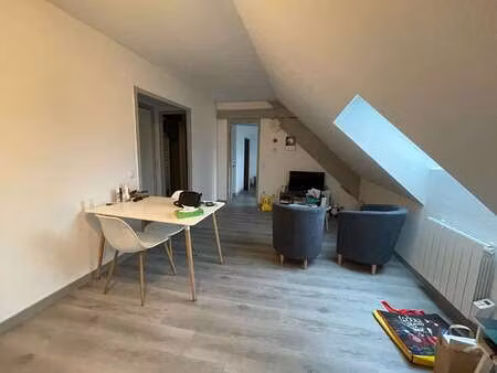 location appartement 2 pièces meublé à la ferté-bernard (72400) : à louer 2 pièces meublé 