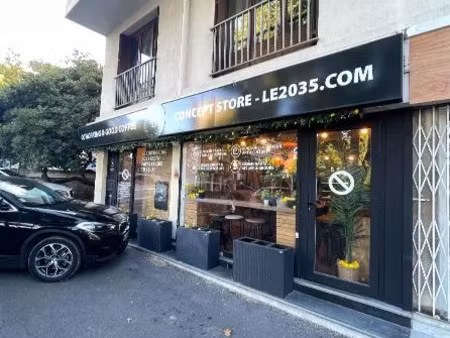 location locaux professionnels à aix-en-provence (13090)  2 300 €