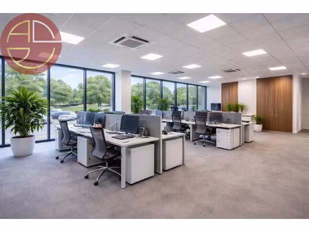 location locaux professionnels 700 m² à labège (31670)  10 063 €