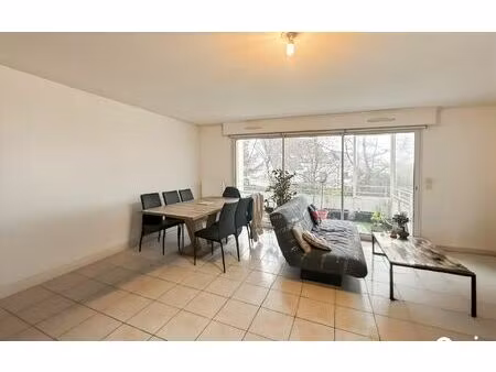 appartement lorient 85.68 m² t-3 à vendre  260 000 €