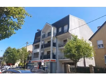 location appartement  m² t-2 à pontault-combault  857 €