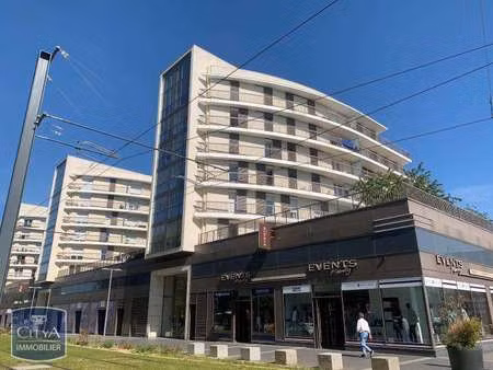 location appartement 3 pièces à caen (14000) : à louer 3 pièces / 72m² caen