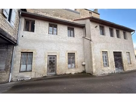 immeuble dole m² t-5 à vendre  200 000 €