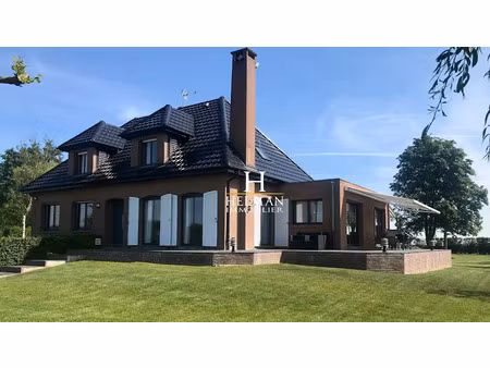 vente maison 9 pièces 216 m² à esquelbecq (59470)  678 000 €