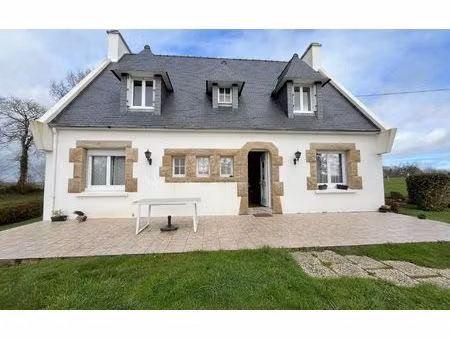 maison saint-hernin 135.43 m² t-5 à vendre  174 900 €