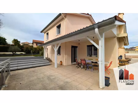 vente maison 6 pièces 190 m² vernaison (69390)