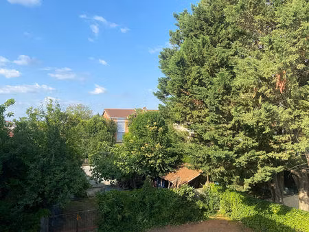 appt t4 duplex terrasse saint exupery