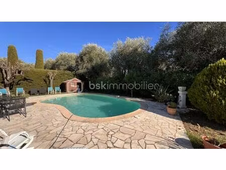 maison de 150 m² à la colle-sur-loup