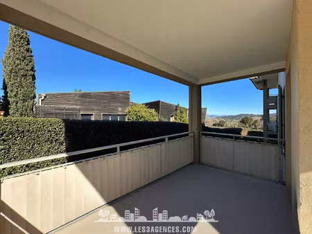 beau 2 pièces de 41m2 à la croix valmer