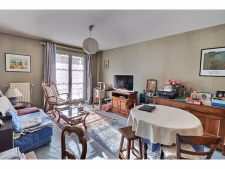 appartement montigny le bretonneux 3 pièce(s) 65 64 m2