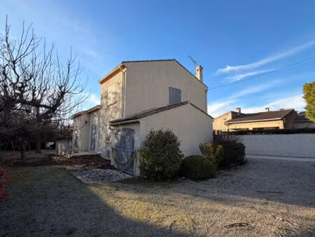 maison t5 à vendre à eyguières ? emplacement recherché  fort potentiel