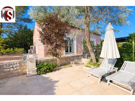 villa t3 1000 m2 de terrain et 260 m2 d'annexes