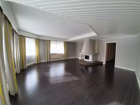 appartement t5 en hyper centre ville