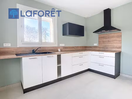 maison bubry 5 pièce(s) 131.33 m2