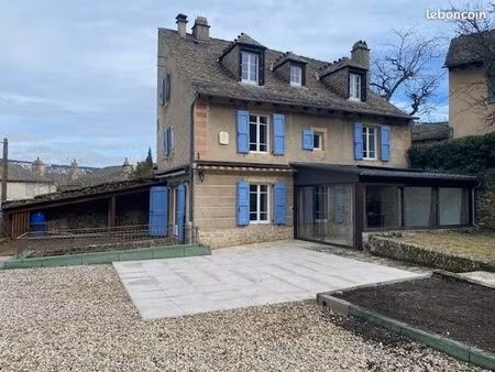 bien rare à la vente – maison 145m2 rénovée avec vue exceptionnelle à mende