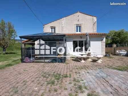 maison 5 pièces 130m² à vendre 254000 - yves 17340