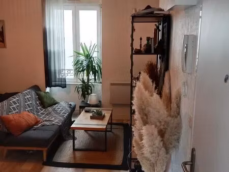 appartement t2 meublé bientôt rénové  proche gare