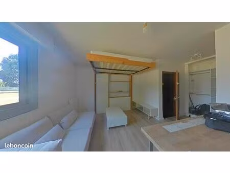 studio 1 pièce 25 m²