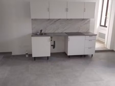 location f2 a follainville dennemont