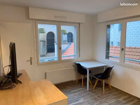 studio meublé à louer