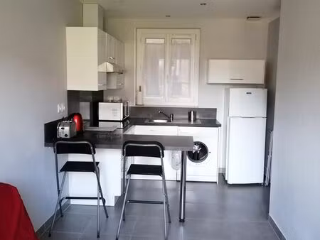 t2 meublé marcillac-vallon