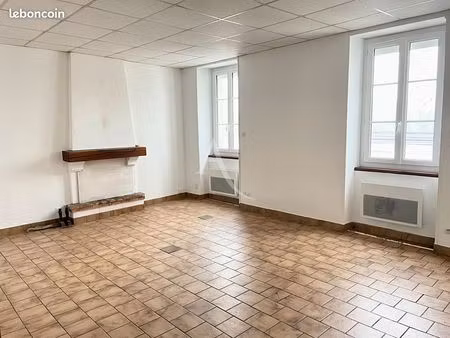appartement 3 pièces 67 m²