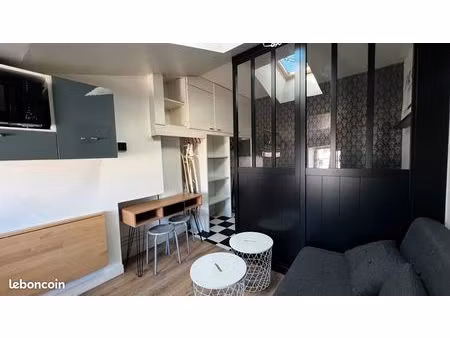 appartement. 1 pièce. 18m2. la rochelle centre. 640