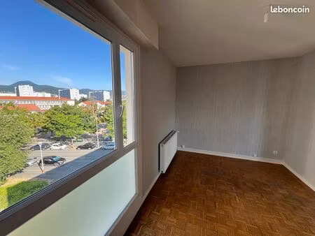 appartement 3 pièces 79 m²