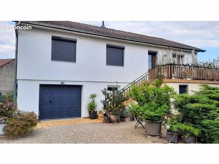 maison 5 pièces 104m2