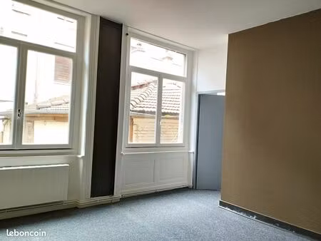 t2 50m2 place jacquard