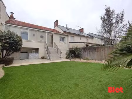 vente maison à nantes rond-point de paris - blanche de castille (44000) : à vendre / 64m² 