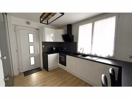 t3 meublé à louer – besançon  rue gabriel plançon