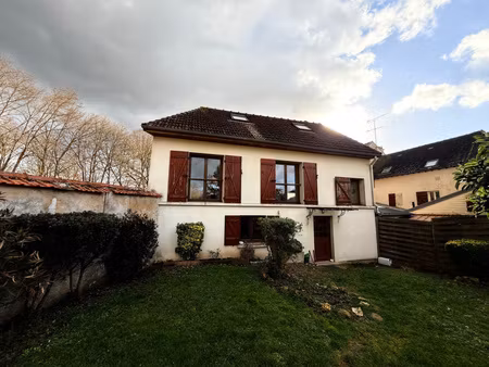 au centre de crécy la chapelle