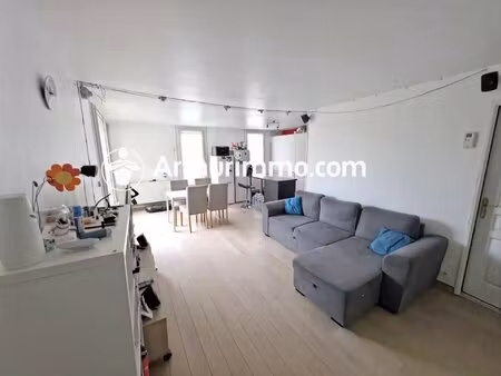 appartement moderne à nandy avec 3 chambres