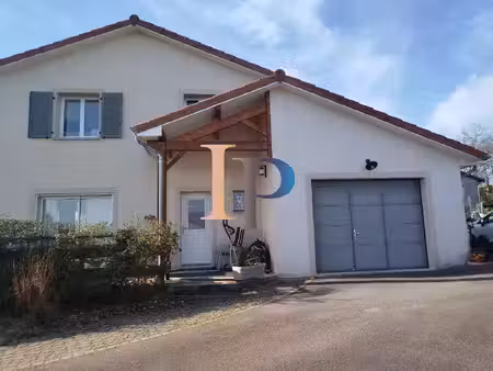 5 mn iguerande villa recente