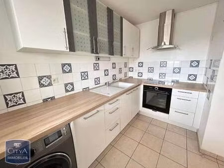 location appartement 3 pièces au mans libération (72000) : à louer 3 pièces / 70m² le mans